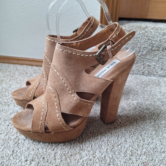 Steve Madden Ricki Boho Tan Suede Peep Toe Buckle High Heel Club Womens Size 9M - Picture 1 of 9